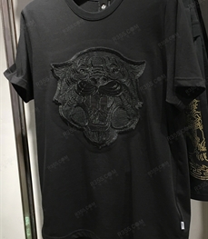 市场上装-T恤-（实拍）休闲男装t恤