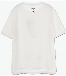 市场上装-T恤-休闲男装t恤