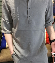 市场上装-套装-休闲男装套装