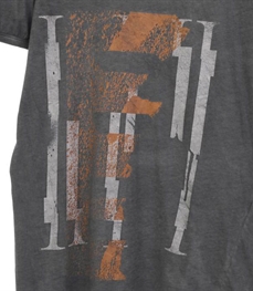 市场上装-T恤-休闲男装t恤