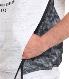 市场上装-卫衣-时尚男装卫衣