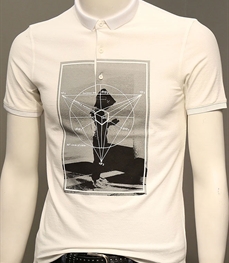 市场上装-T恤-时尚男装t恤