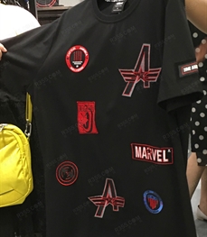 市场上装-T恤-（实拍）休闲男装t恤