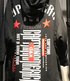 市场上装-中长外套-（实拍）休闲男装中长外套