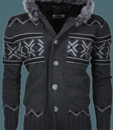 市场上装-毛衫-时尚男装毛衫