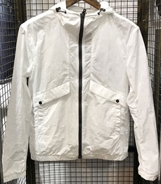 市场上装-夹克-时尚男装夹克