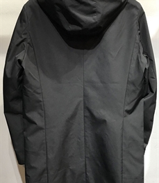 市场上装-中长外套-时尚男装中长外套