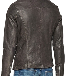 市场上装-皮衣-时尚男装皮衣