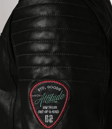 市场上装-皮衣-休闲男装皮衣