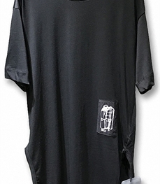 市场上装-T恤-时尚男装t恤