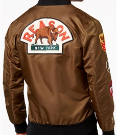 市场上装-夹克-时尚男装夹克