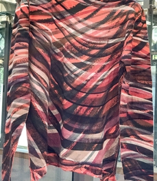 市场上装-T恤-（实拍）时尚商务t恤