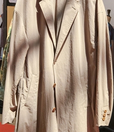 市场上装-大衣-（实拍）时尚商务大衣