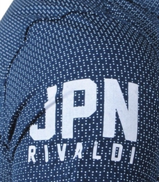 市场上装-衬衫-时尚男装衬衫