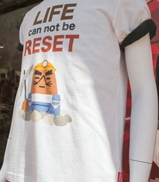 市场上装-T恤-（实拍）休闲男装t恤