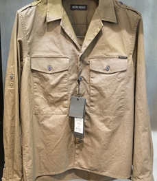 市场上装-衬衫-（实拍）休闲男装衬衫