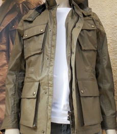 市场上装-中长外套-（实拍）休闲男装中长外套