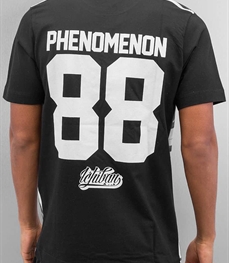 市场上装-T恤-时尚男装t恤