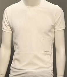 市场上装-T恤-时尚男装t恤