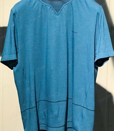 市场上装-T恤-（实拍）时尚商务t恤