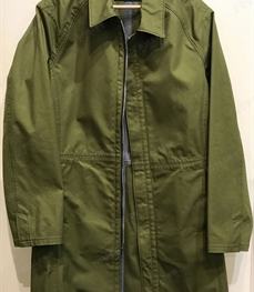 市场上装-大衣-（实拍）时尚商务大衣