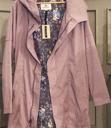 市场上装-中长外套-（实拍）休闲男装中长外套