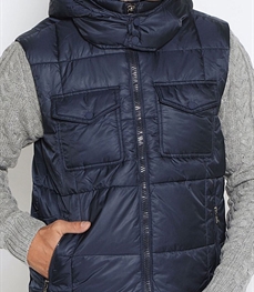 市场上装-马夹-时尚商务马甲