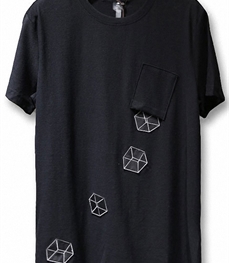 市场上装-T恤-时尚男装t恤