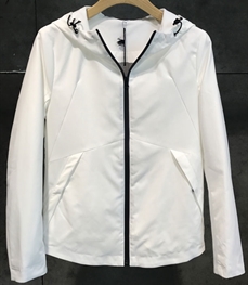 市场上装-夹克-时尚男装夹克