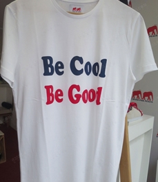 市场上装-T恤-（实拍）休闲男装t恤