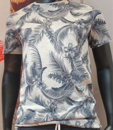 市场上装-T恤-（实拍）休闲男装t恤