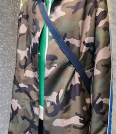 市场上装-中长外套-（实拍）休闲男装中长外套