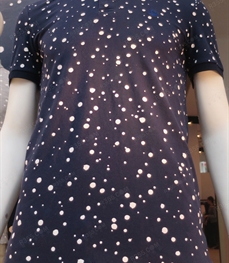 市场上装-T恤-（实拍）时尚商务T恤