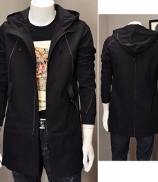 市场上装-中长外套-时尚男装中长外套