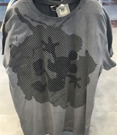 市场上装-T恤-（实拍）休闲男装t恤