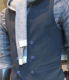 市场上装-马夹-（实拍）时尚商务马甲