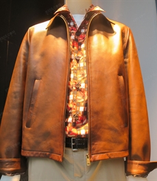 市场上装-皮衣-（实拍）时尚商务皮衣