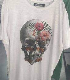 市场上装-T恤-（实拍）休闲男装t恤