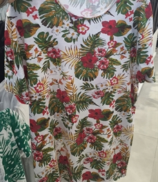 市场上装-T恤-（实拍）休闲男装t恤