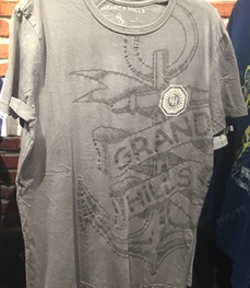 市场上装-T恤-（实拍）休闲男装t恤