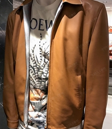 市场上装-皮衣-（实拍）时尚商务皮衣