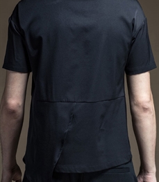 市场上装-T恤-时尚男装t恤