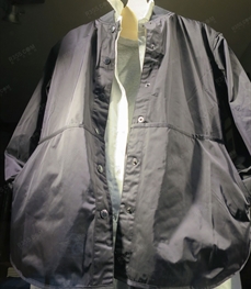 市场上装-中长外套-（实拍）休闲男装中长外套