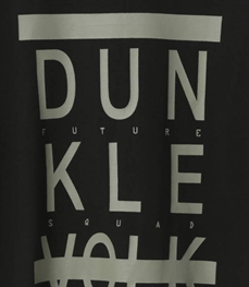 市场上装-T恤-休闲男装t恤