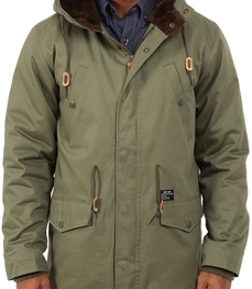 市场上装-中长外套-时尚男装中长外套