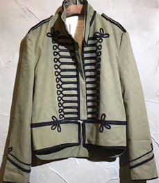 市场上装-夹克-时尚男装夹克