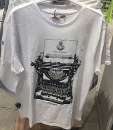 市场上装-T恤-（实拍）休闲男装t恤