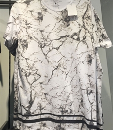 市场上装-T恤-（实拍）休闲男装t恤