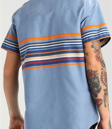 市场上装-衬衫-时尚男装衬衫