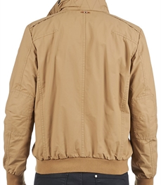 市场上装-夹克-时尚男装夹克